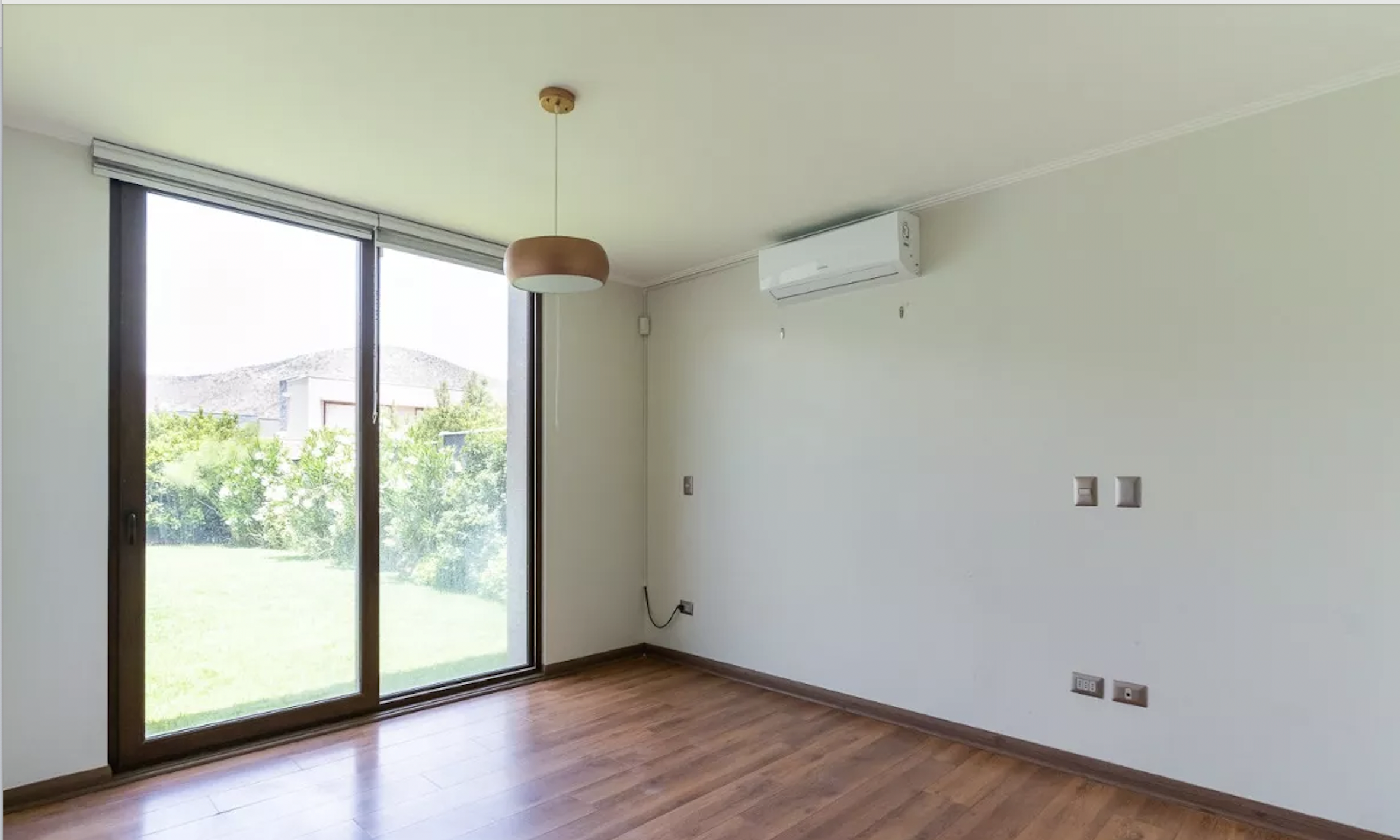 Casa Mediterranea en Arriendo, Barrio Chamisero